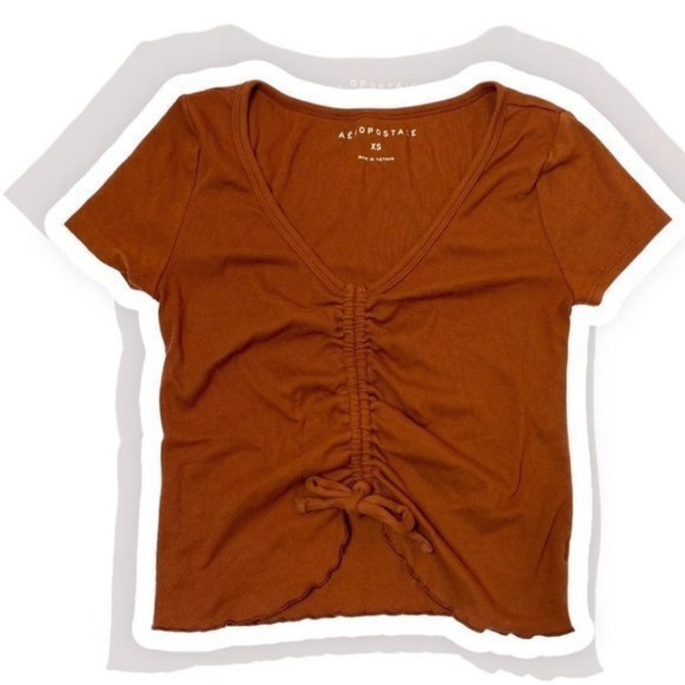 Aeropostale Flyaway Cinch-Front Crop Top- size xsmall